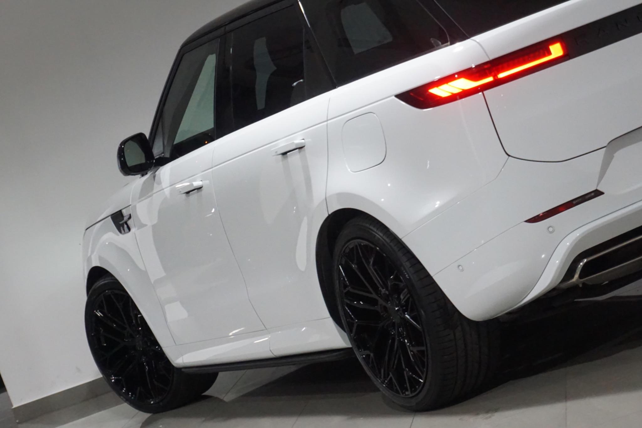 Land Rover Range Rover Sport 3.0 P460e 38.2kWh Dynamic SE Auto 4WD Euro 6 (s/s) 5dr